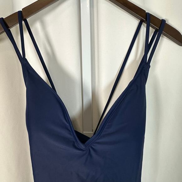 NWOT Hurley Women's One Piece Cross Back Swimsuit Sz XL Navy Blue‎ - Picture 2 of 10